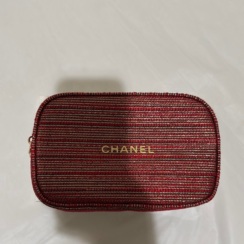 Chanel Red Striped Pouch Bag ♥️ - Picture 2 of 8